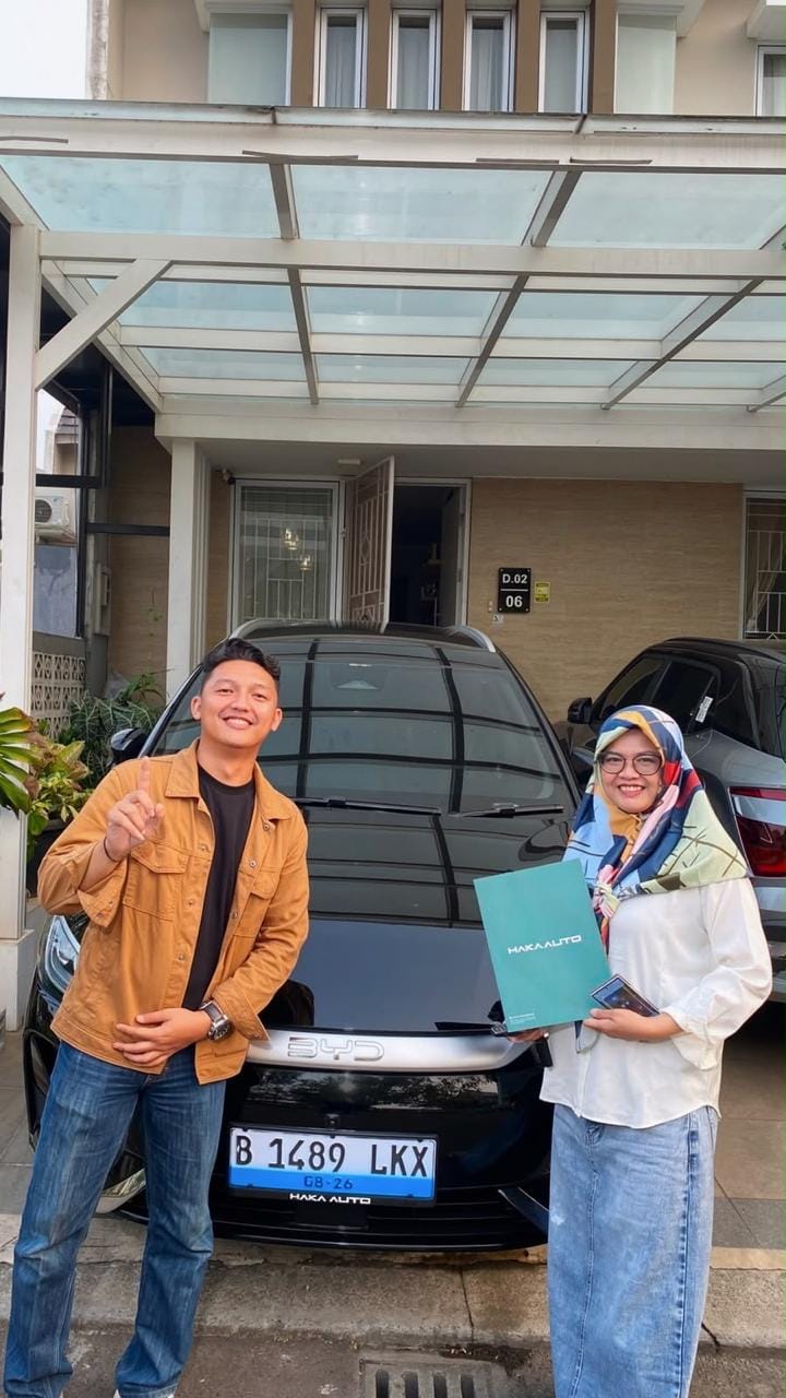 Delivery BYD M6 Cibubur bersama Rama Aditya
